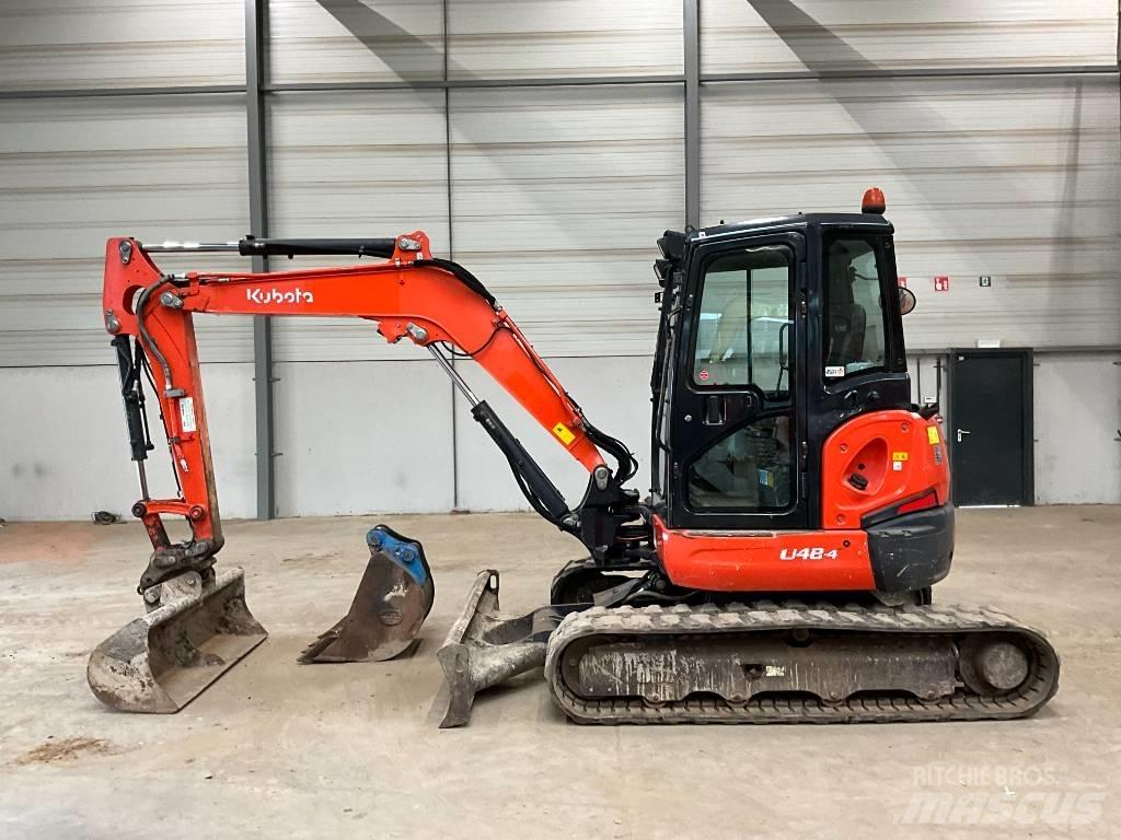 Kubota U 48-4 小型挖掘机