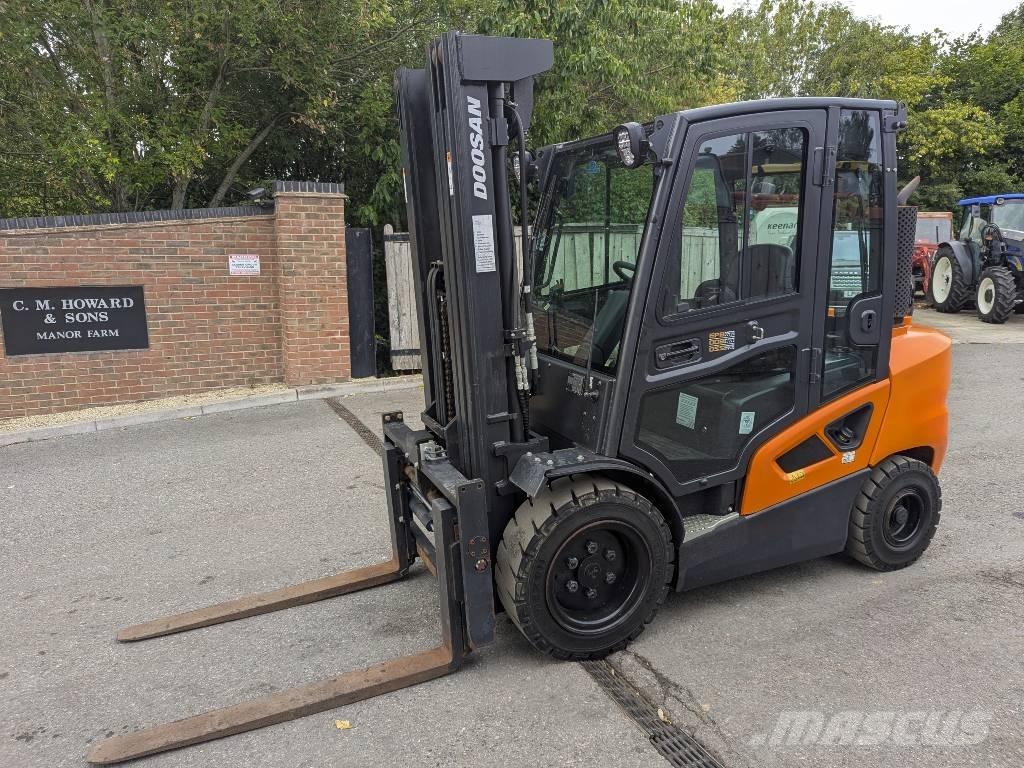 Doosan D 35 C-9 柴油叉车