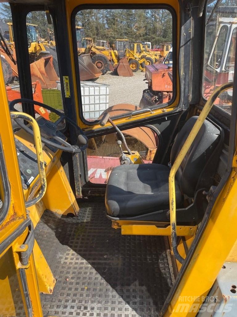 Bomag BW172 单轮压路机
