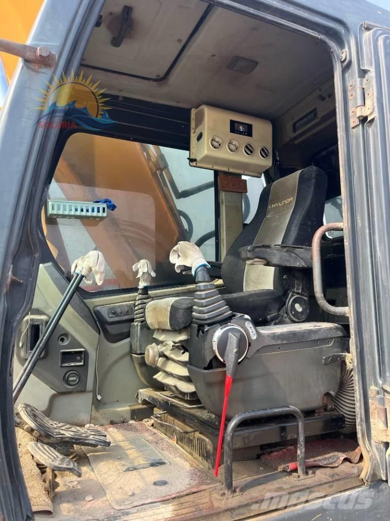 Hyundai Robex 215-7C 履带挖掘机