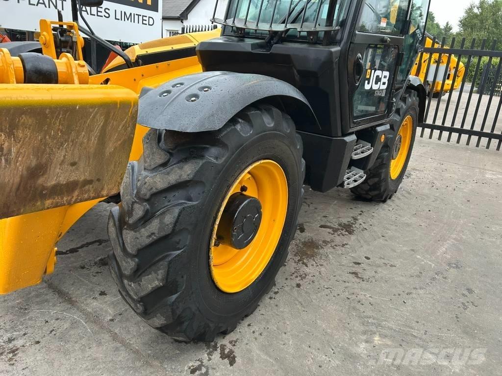 JCB 540-140 伸缩臂叉装车|叉装车
