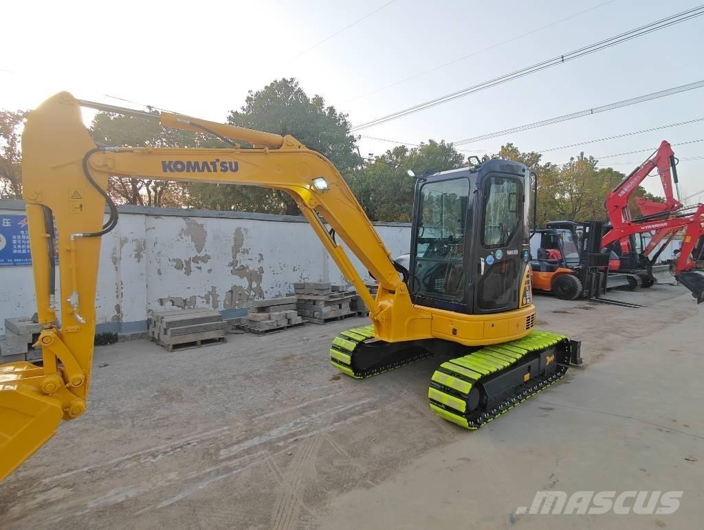 Komatsu PC55 小型挖掘机