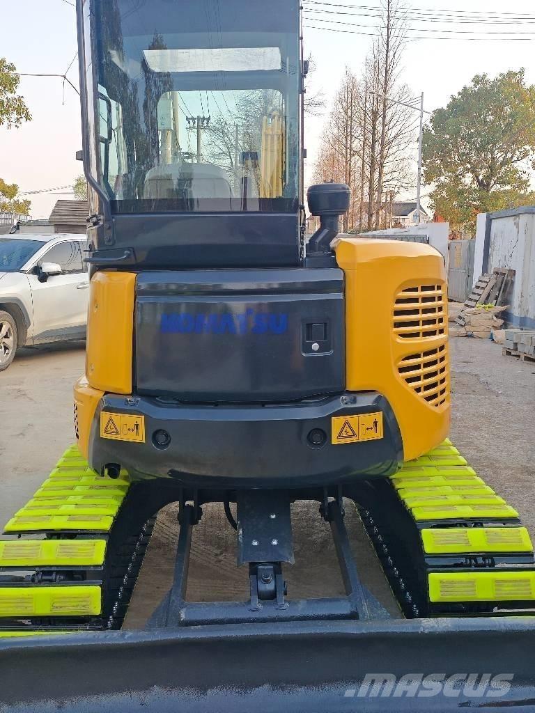 Komatsu PC55 小型挖掘机