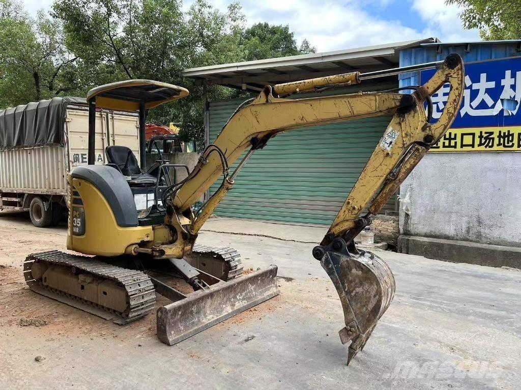 Komatsu PC 35 MR-2 小型挖掘机