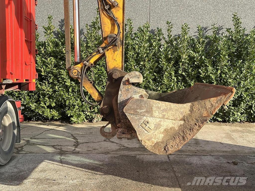 JCB JZ141LC 特种挖掘机