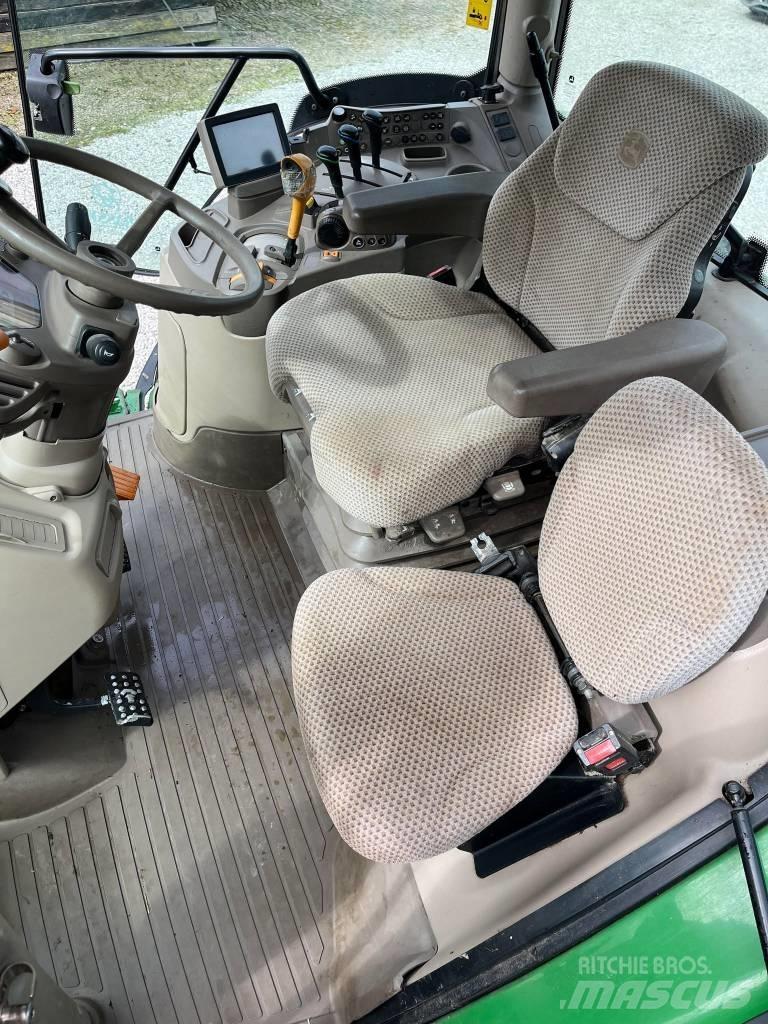 John Deere 6120 R 拖拉机/农用车