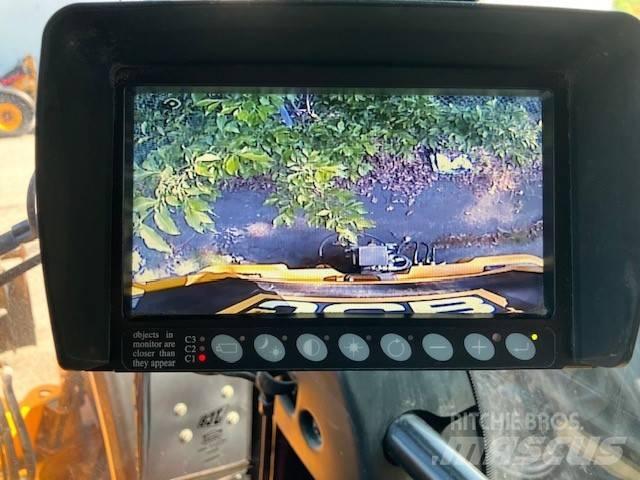 JCB 320 S 伸缩臂叉装车|叉装车
