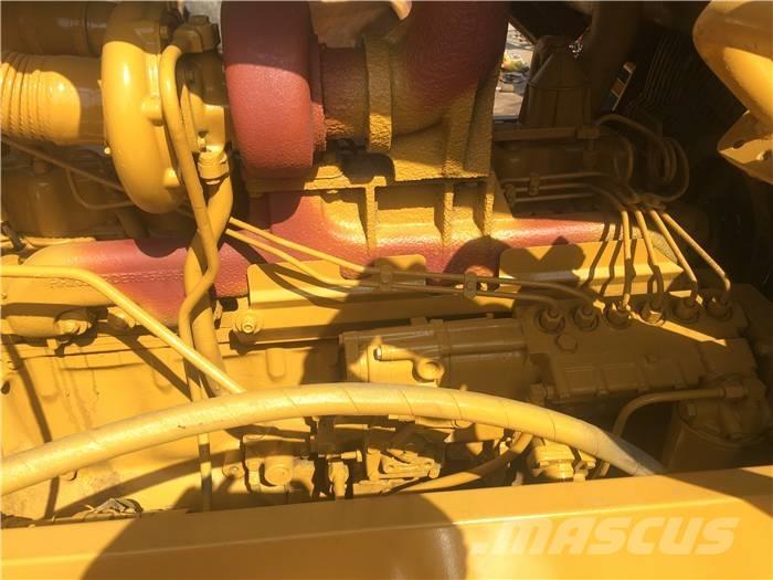 CAT D 6 D 履带式推土机