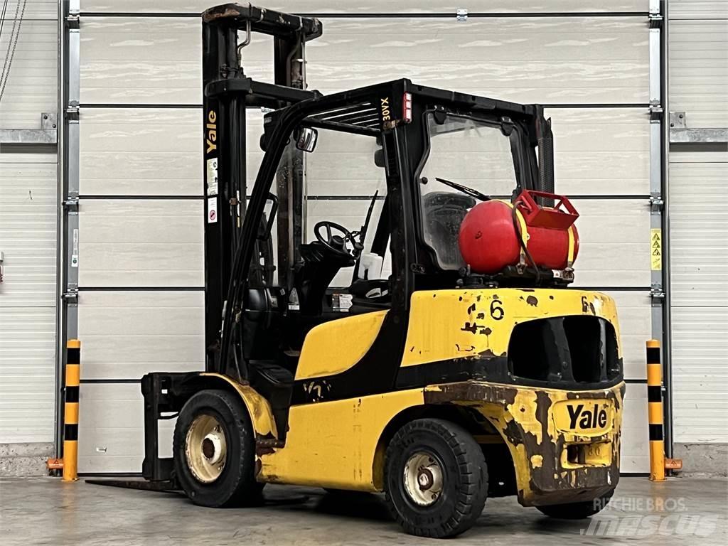 Yale GLP30VXV2445 天然气叉车