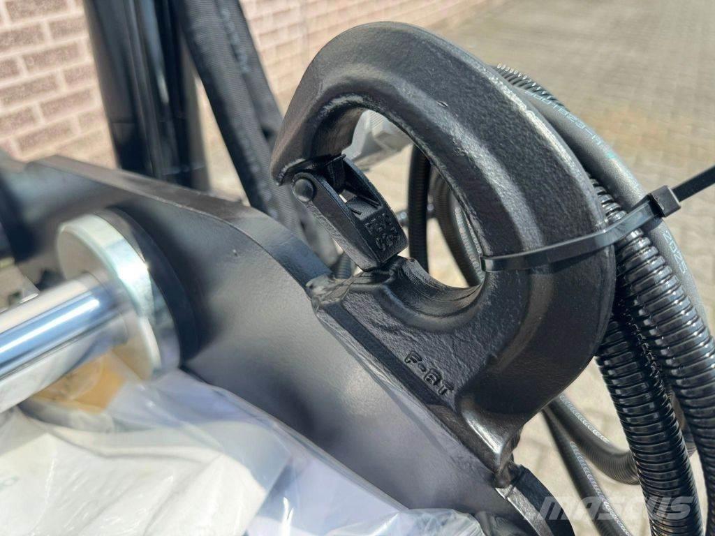 Engcon EC206 旋转器