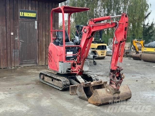 Hitachi ZX 17 U-2 小型挖掘机
