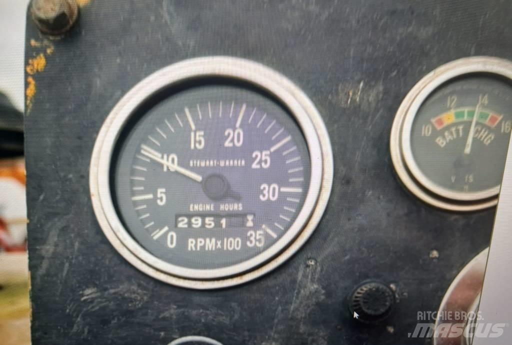 Trencor 460HD 挖沟机