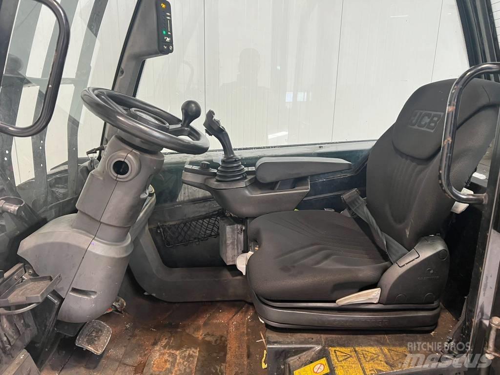 JCB TLT30-19E 电动叉车