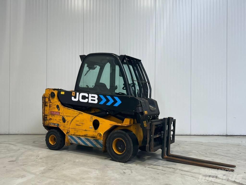 JCB TLT30-19E 电动叉车