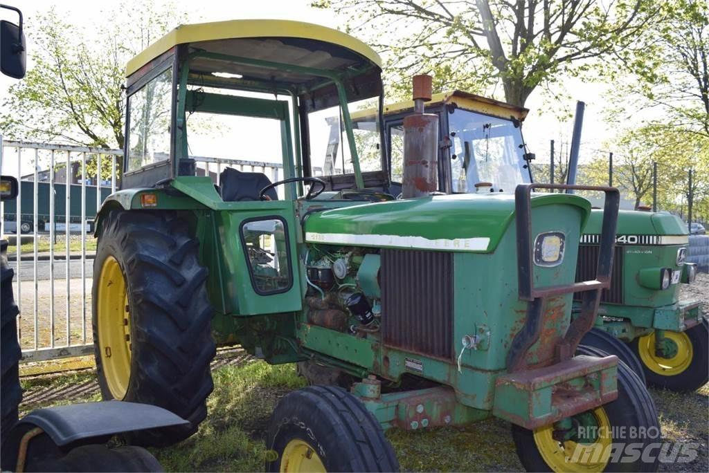 John Deere 2130 拖拉机/农用车