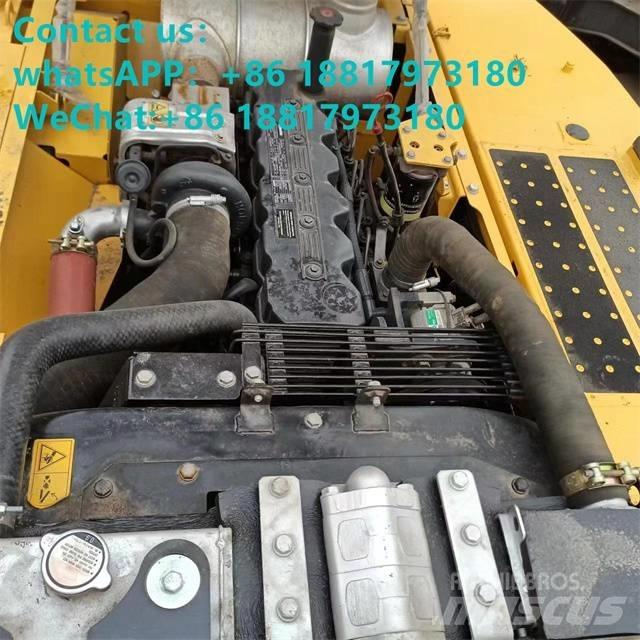 Komatsu PC 220-8 履带挖掘机