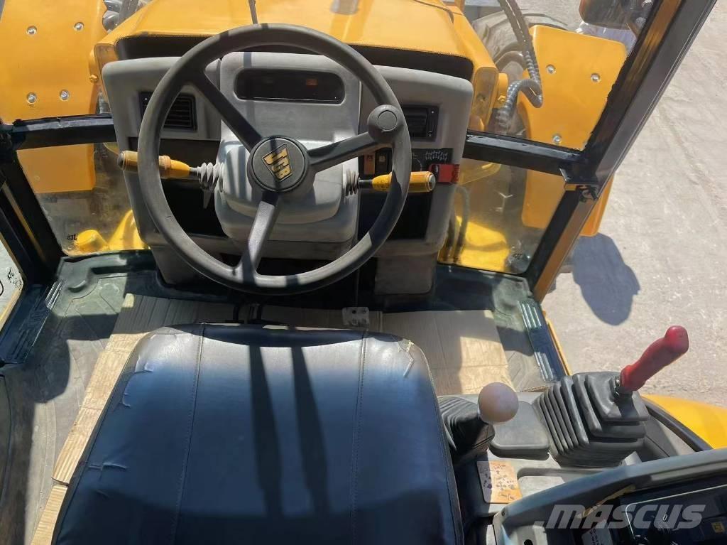 JCB 4 CX 反铲装载机