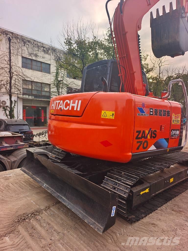 Hitachi Zaxis 70 小型挖掘机