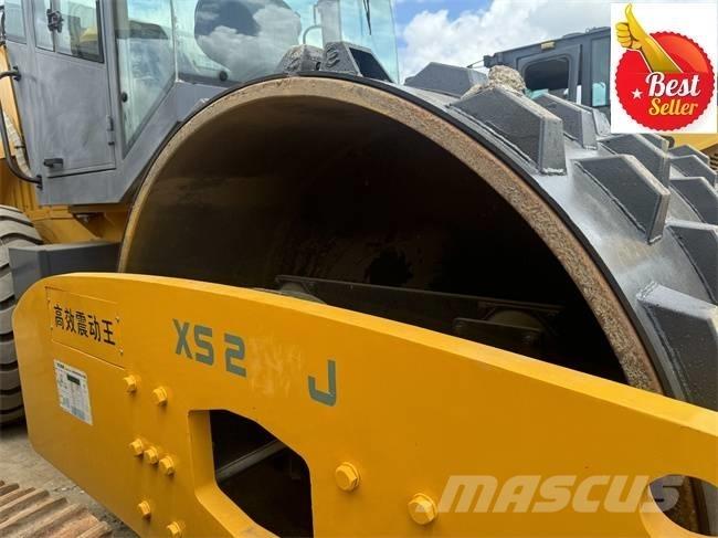 XCMG XS 223 J 单轮压路机