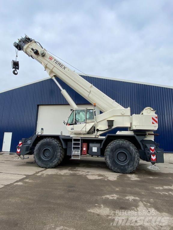 Terex RT 100 越野轮胎起重机︳越野吊︳越野起重机︳移动式起重机
