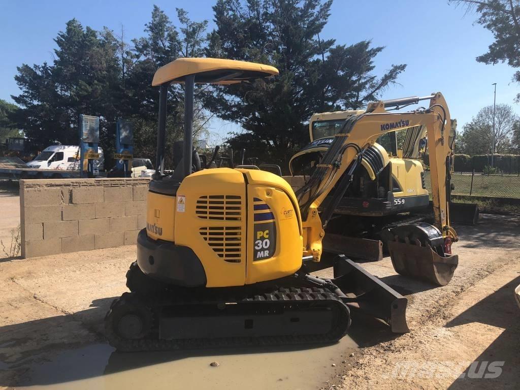 Komatsu PC 30 MR-2 小型挖掘机