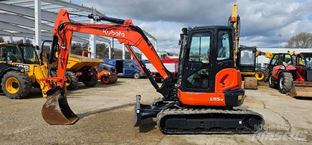 Kubota U 55 小型挖掘机