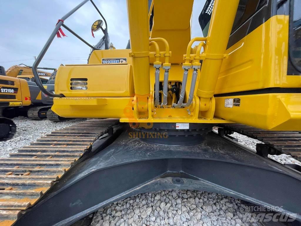 Komatsu PC 220-8M0 履带挖掘机
