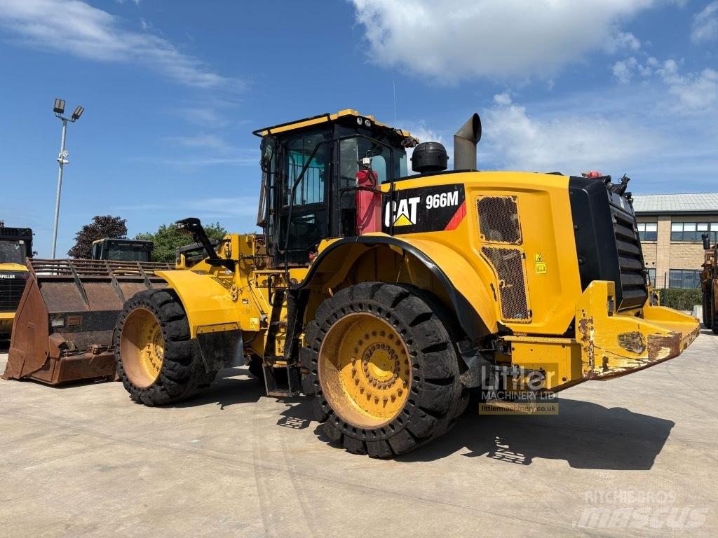 CAT 966 M 轮式装载机