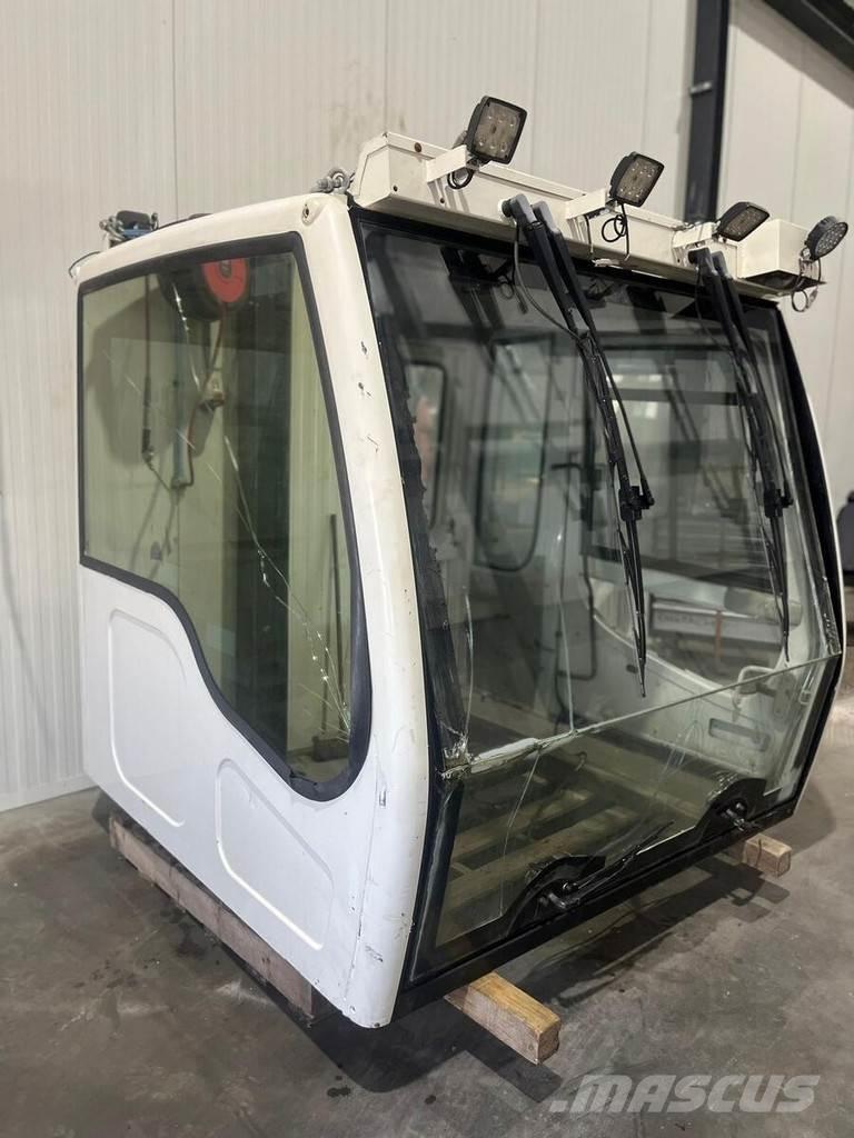 Liebherr Cabine 运输工具-其他