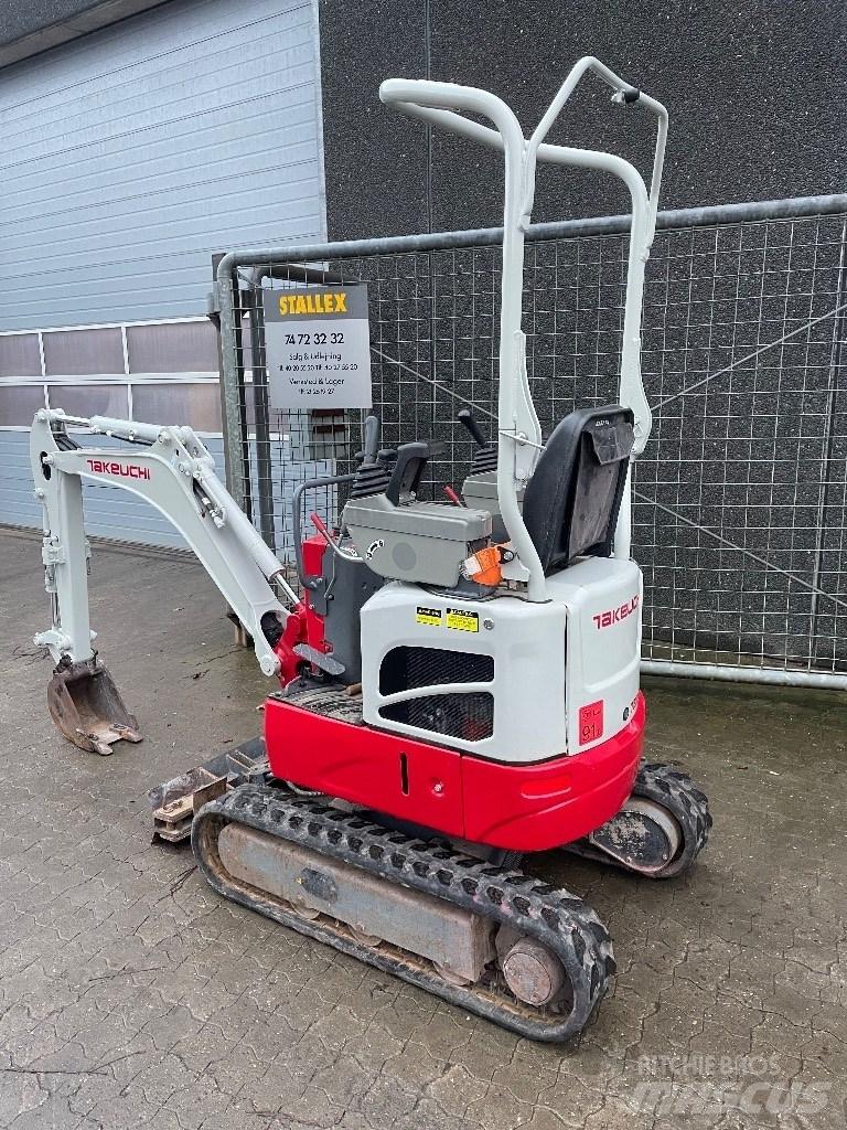 Takeuchi TB210R 小型挖掘机
