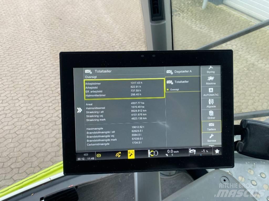 CLAAS Lexion 8800 TT 联合收割机