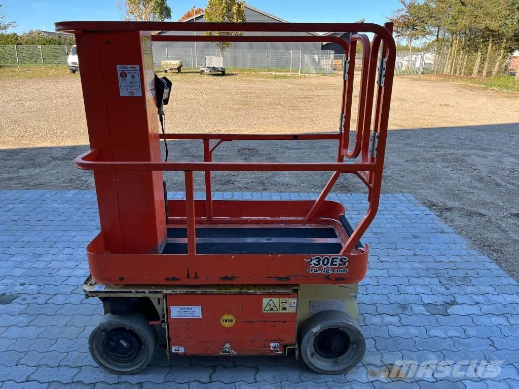 JLG 1230 ES 客货电梯