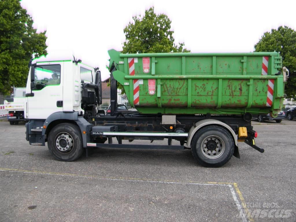 MAN TGM 18.320 工程吊钩车
