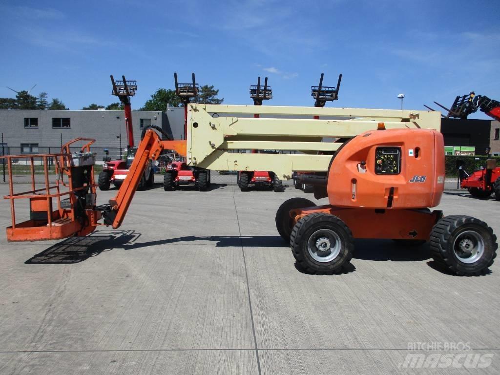 JLG 450AJ (901) 自走式伸缩臂升降机