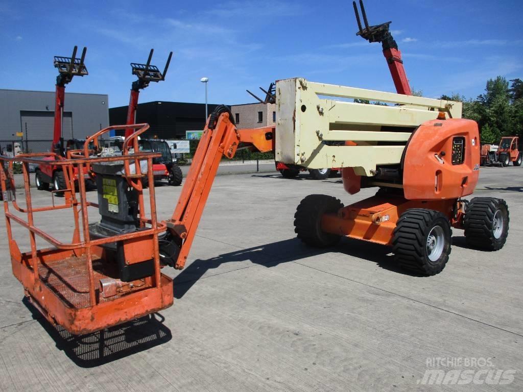 JLG 450AJ (901) 自走式伸缩臂升降机