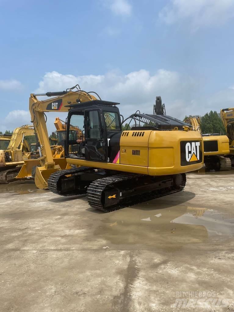 CAT 320D 履带挖掘机
