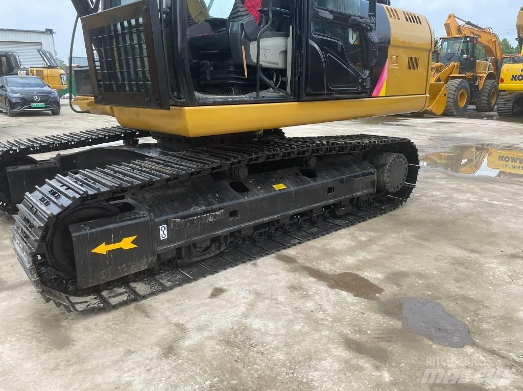 CAT 320D 履带挖掘机