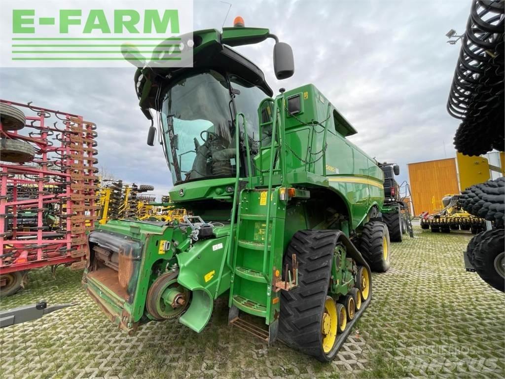 John Deere S690i 联合收割机
