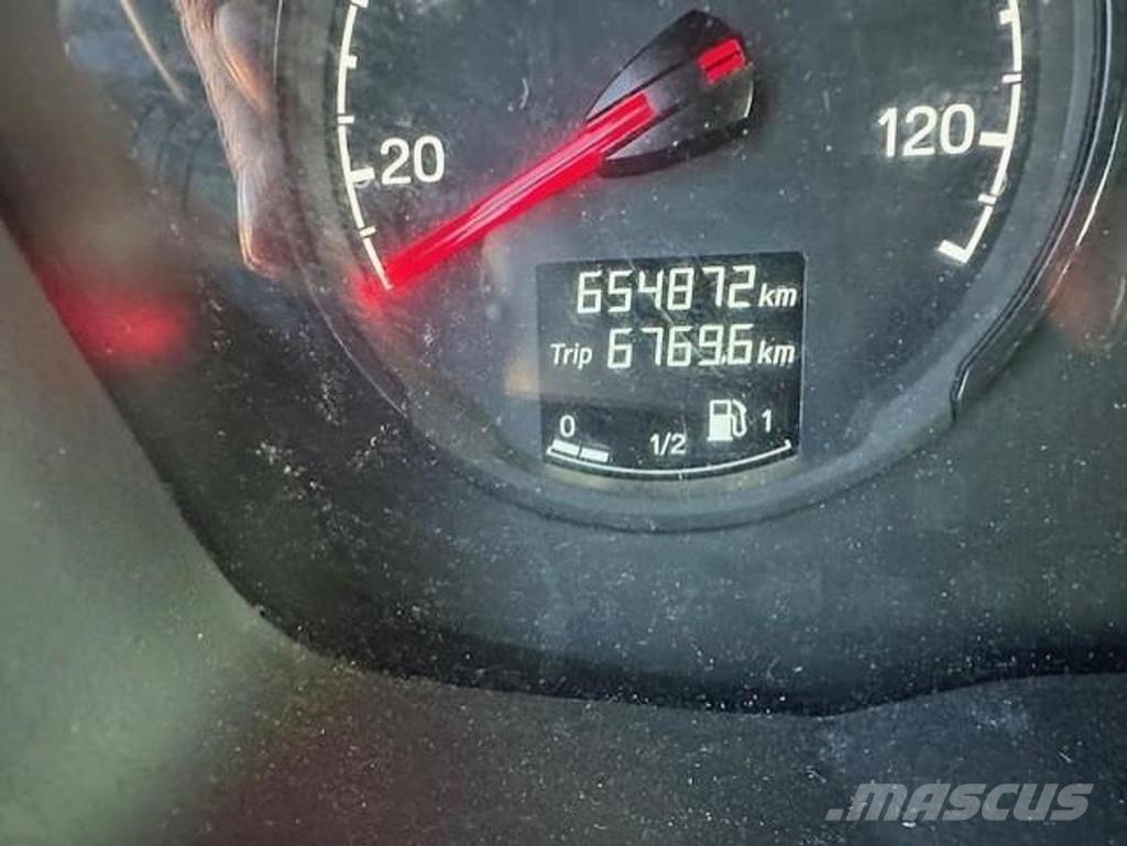 Scania R 450 牵引车