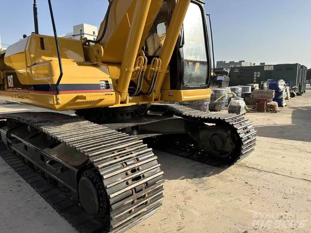 CAT 325 B L 履带挖掘机