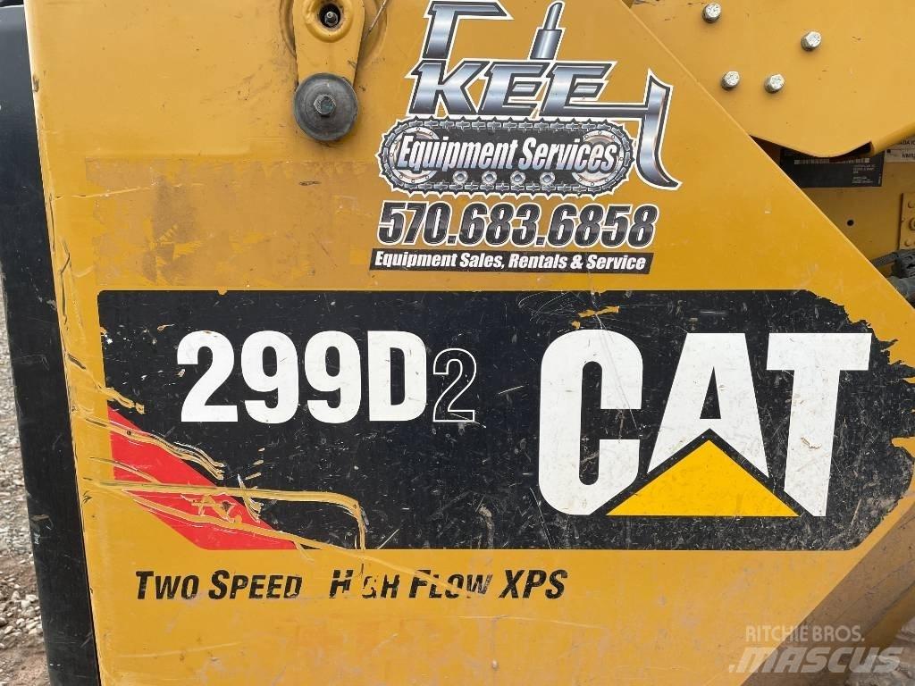 CAT 299 D 2 滑移装载机