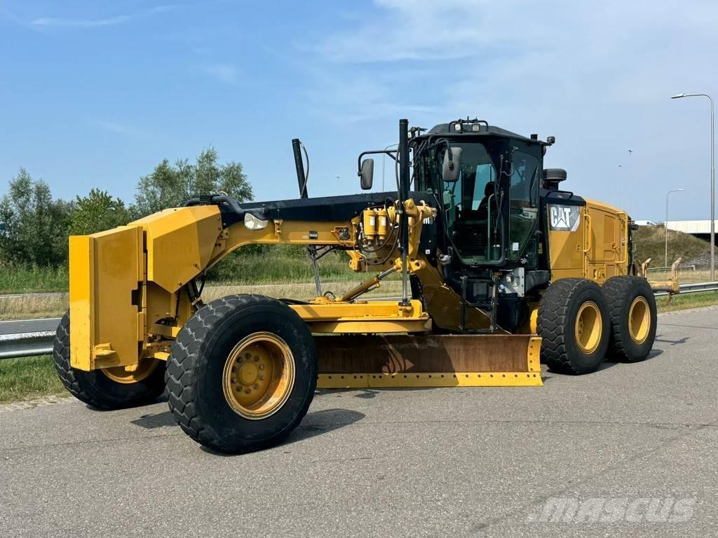 CAT 140M3 平地机/推土机