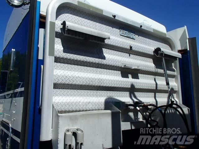 Kenworth T 800 牵引车