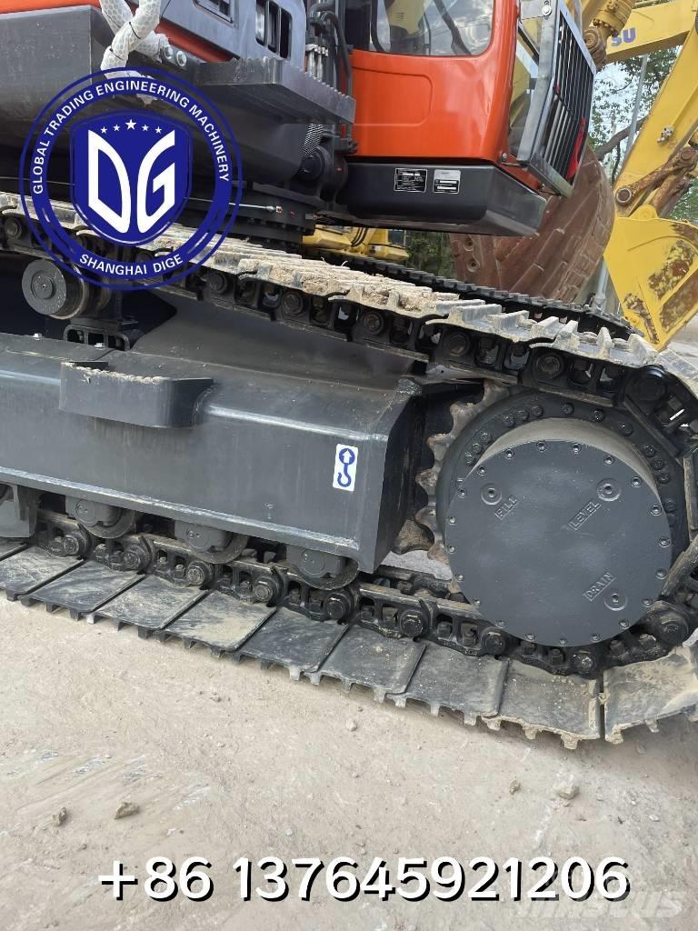 Doosan DX 225 LCA 履带挖掘机
