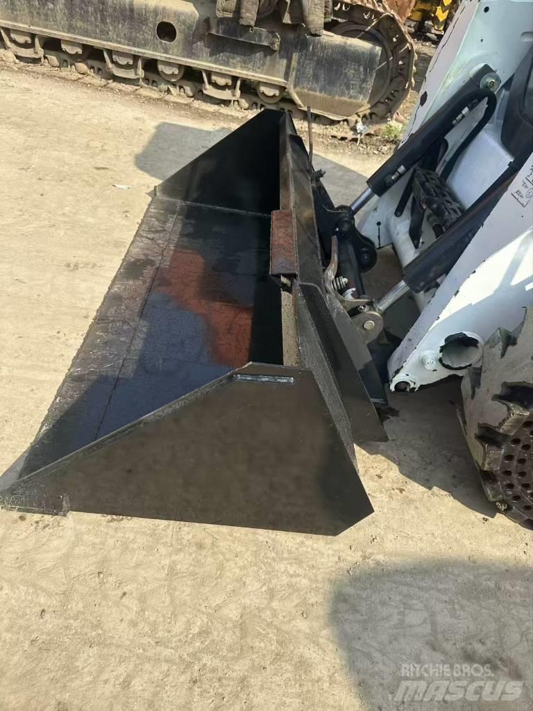 Bobcat S 550 滑移装载机