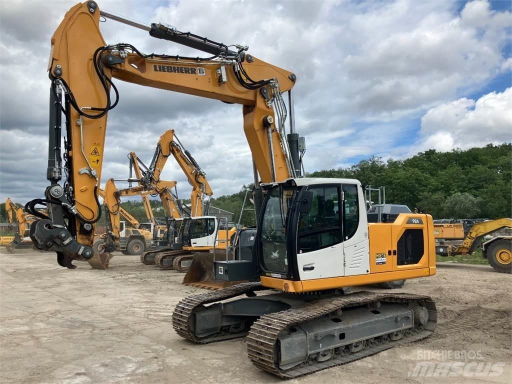 Liebherr R924 履带挖掘机