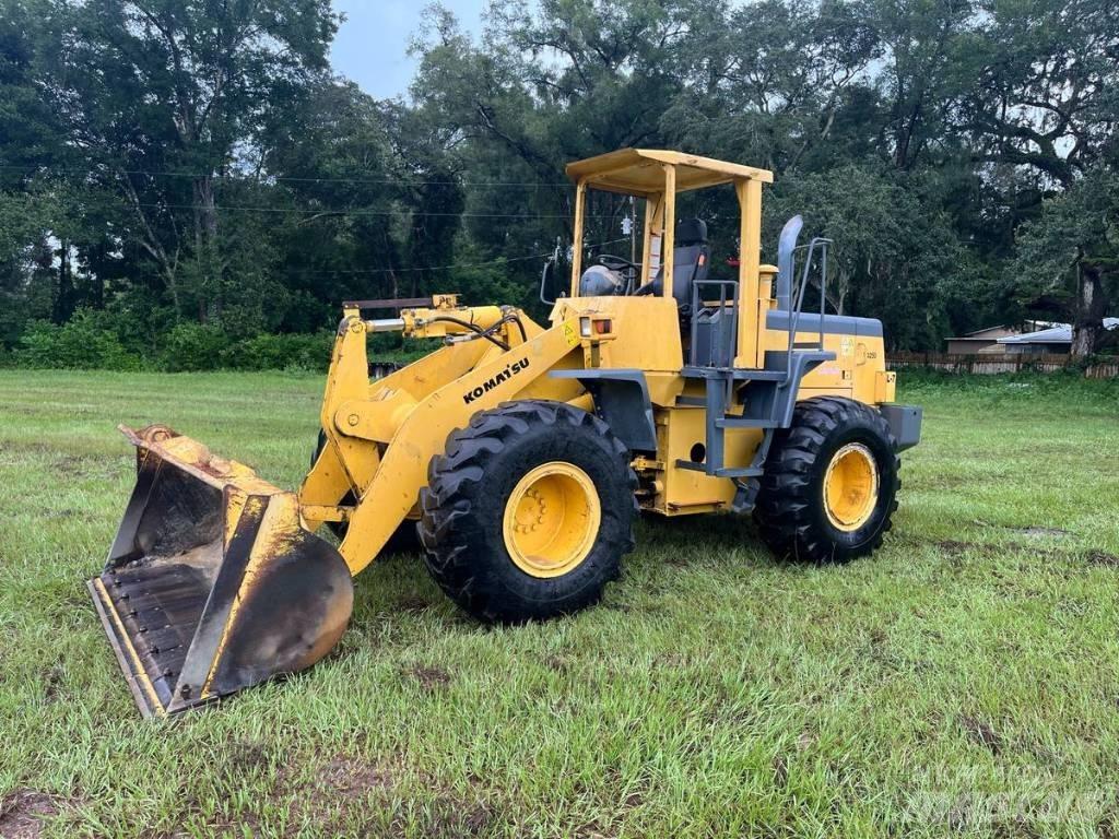 Komatsu WA 250-3L 轮式装载机