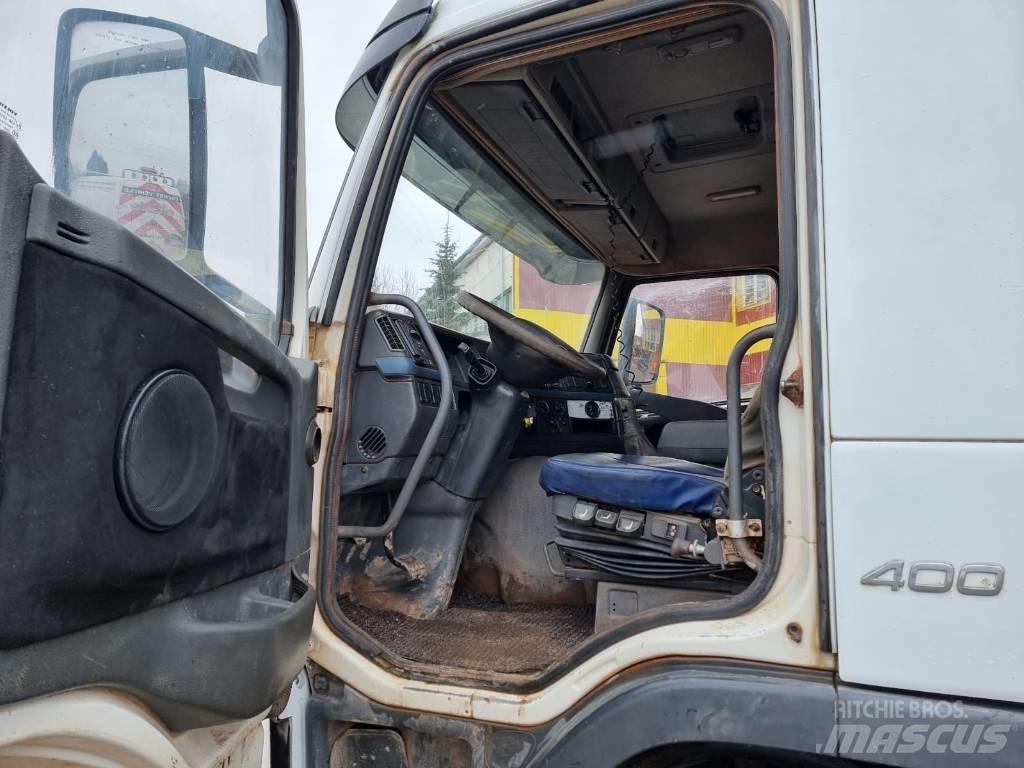 Volvo FM400 8x4 翻斗车