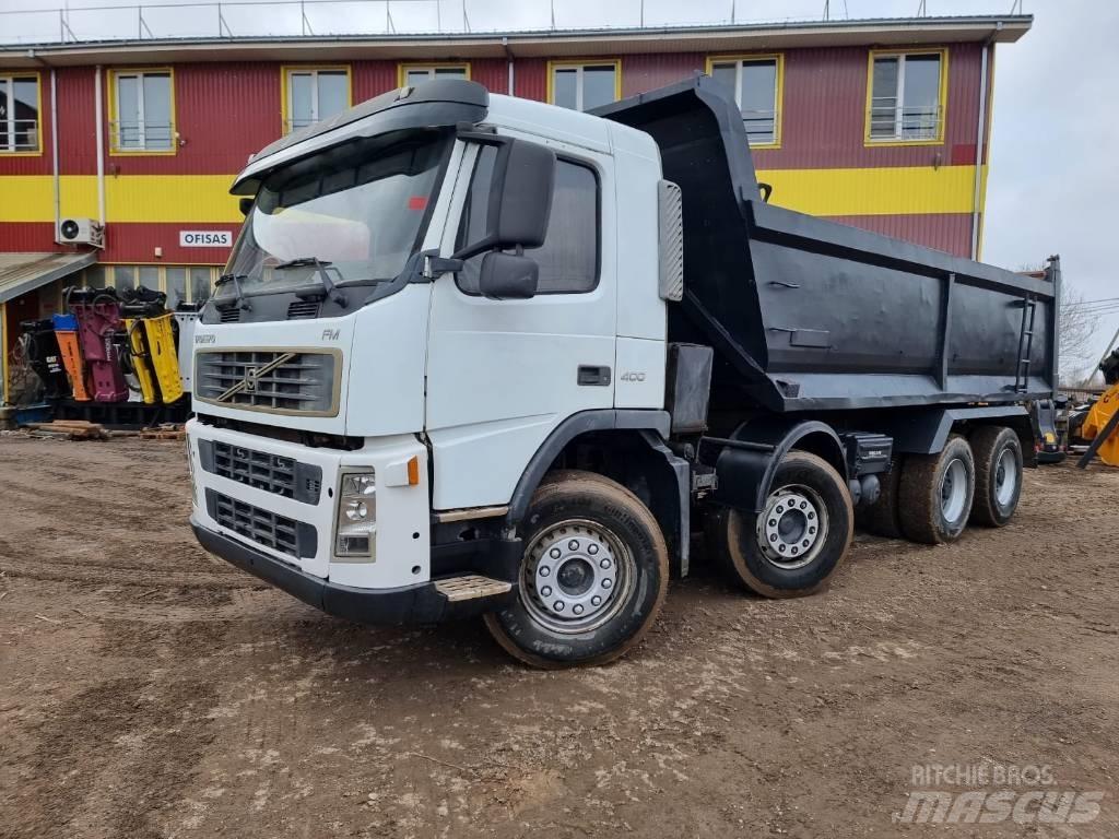 Volvo FM400 8x4 翻斗车