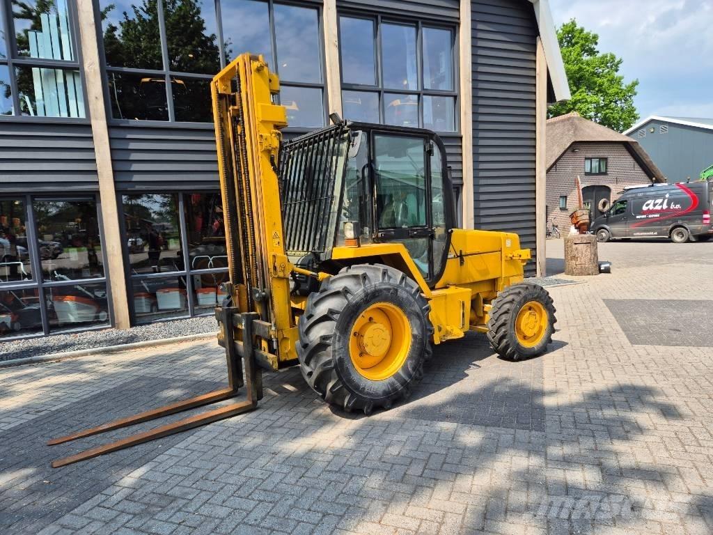 JCB 926 越野叉车|叉装车